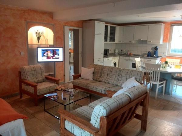 Uni - Luebeck Appartement Gross Gronau ภายนอก รูปภาพ