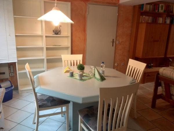 Uni - Luebeck Appartement Gross Gronau ภายนอก รูปภาพ